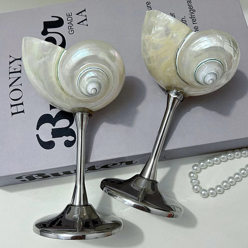 Originality Conch Wine Glass Goblet Handmade Banquet Natural Metal Glass Polishing Decoration Ornament Gift for Bar