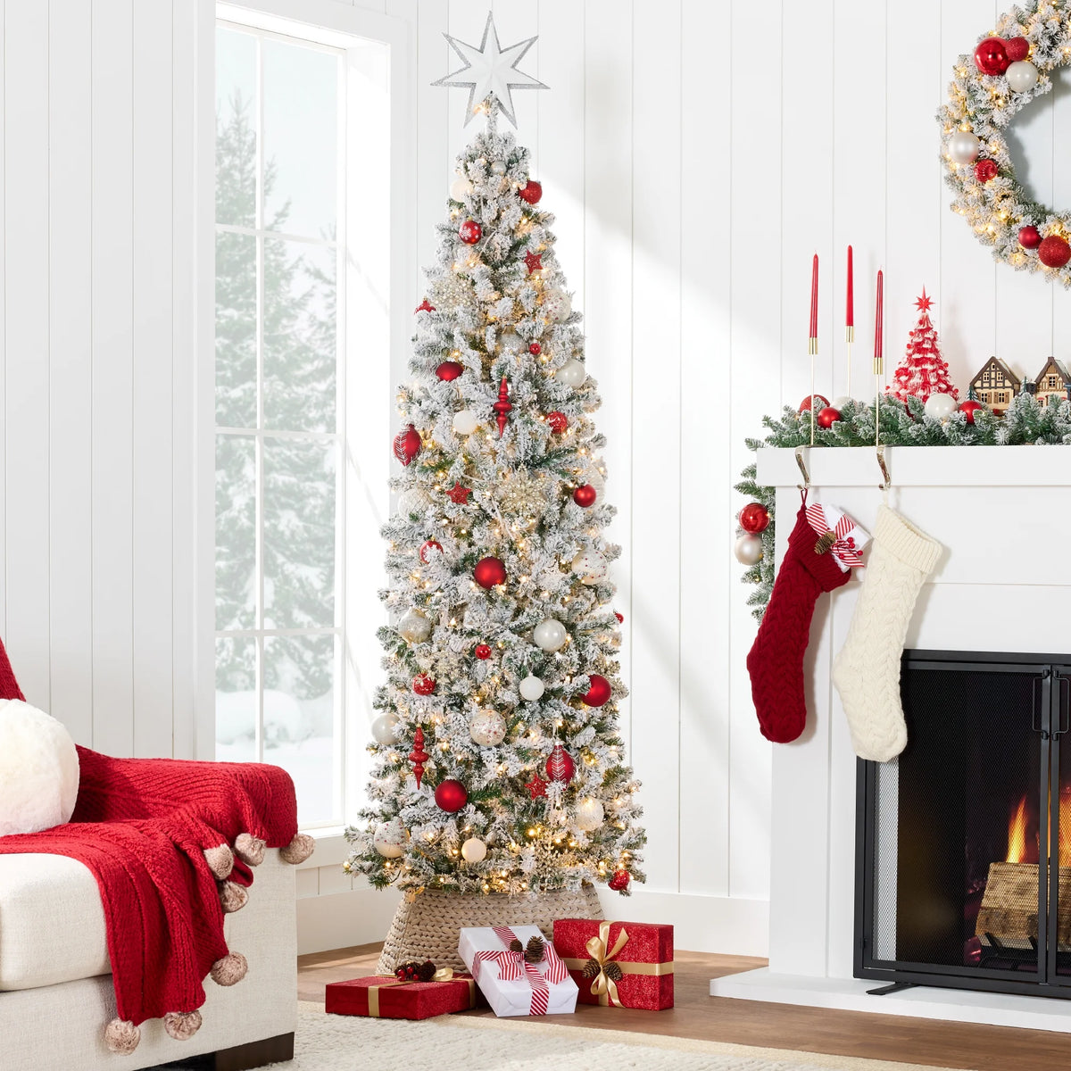 4.5Ft Pre-Lit Artificial Snow Flocked Pencil Christmas Tree Holiday Decoration W/ 150 Lights