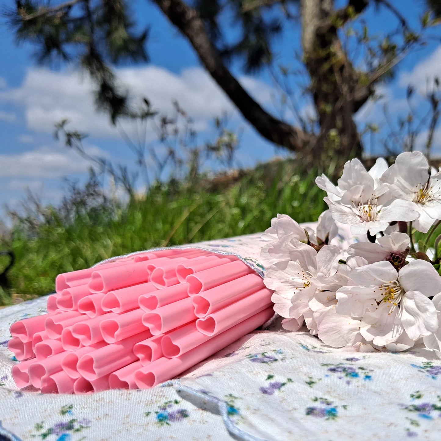 100Pcs Heart Shaped Pink Straws Disposable Cute Straw Individually Wrapped Plastic Pink Straw Party Birthday Party Kids Bridal Shower Wedding
