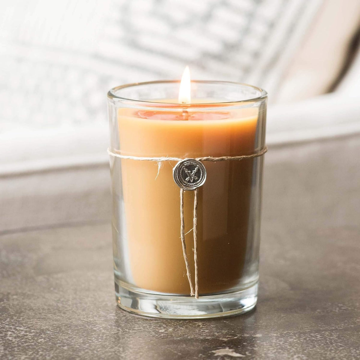 VOTIVO 6.8Oz Aromatic Candle-Champaca