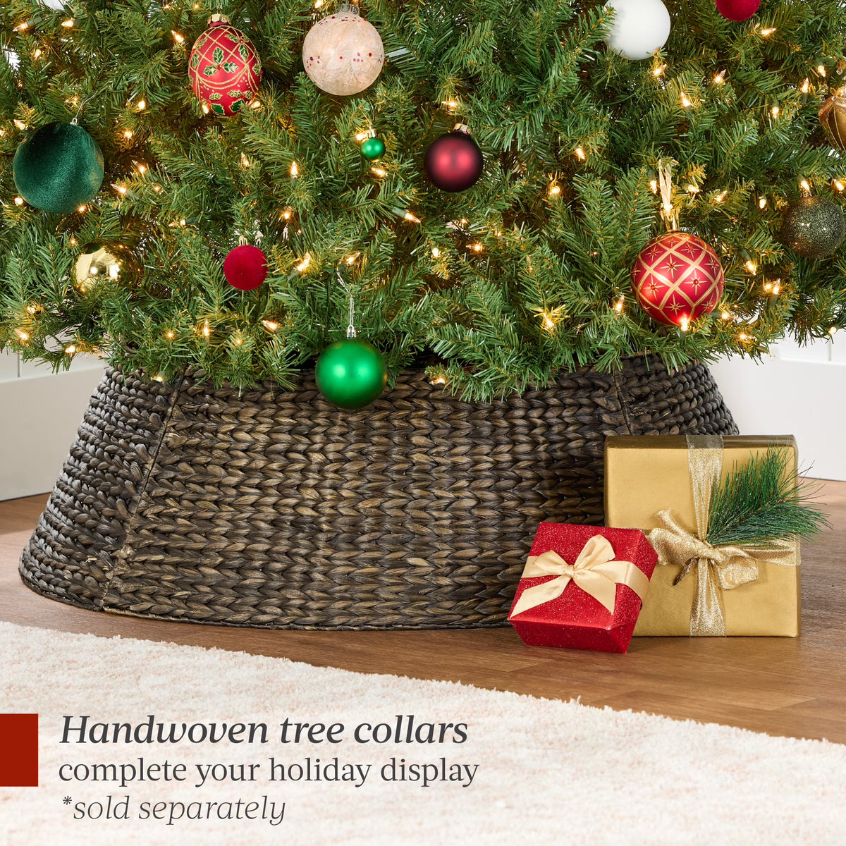 4.5Ft Pre-Lit Hinged Douglas Full Fir Artificial Christmas Tree Holiday Decoration W/ 200 Lights
