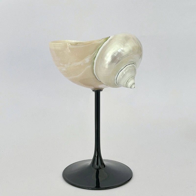 Originality Conch Wine Glass Goblet Handmade Banquet Natural Metal Glass Polishing Decoration Ornament Gift for Bar