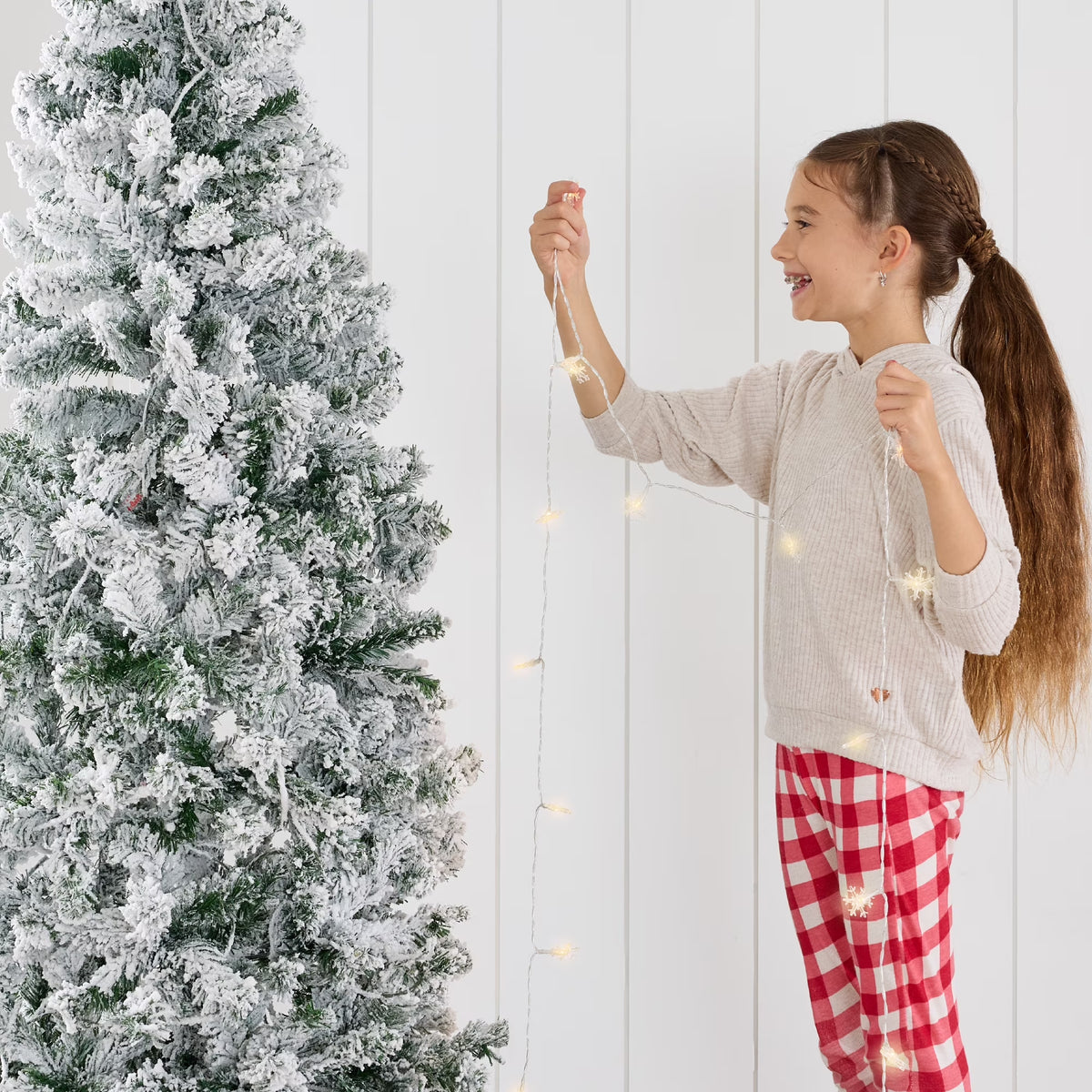 6Ft Snow Flocked Artificial Pencil Christmas Tree Holiday Decoration W/ Metal Stand