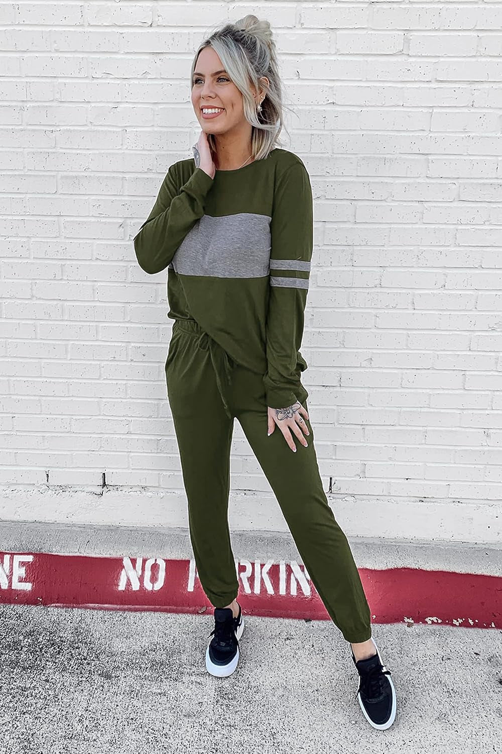 Womens 2 Piece Sets 2026 Long Sleeve Tops High Waisted Sweatpants Lounge Set Fall Fashion Travel Outfits